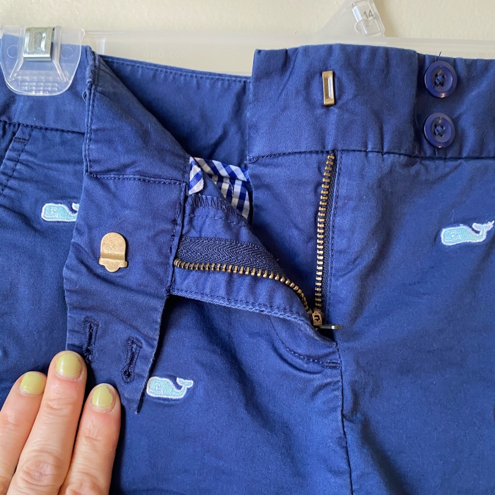 Vineyard Vines | Whale Embroidered Dayboat Shorts - Picture 9 of 11